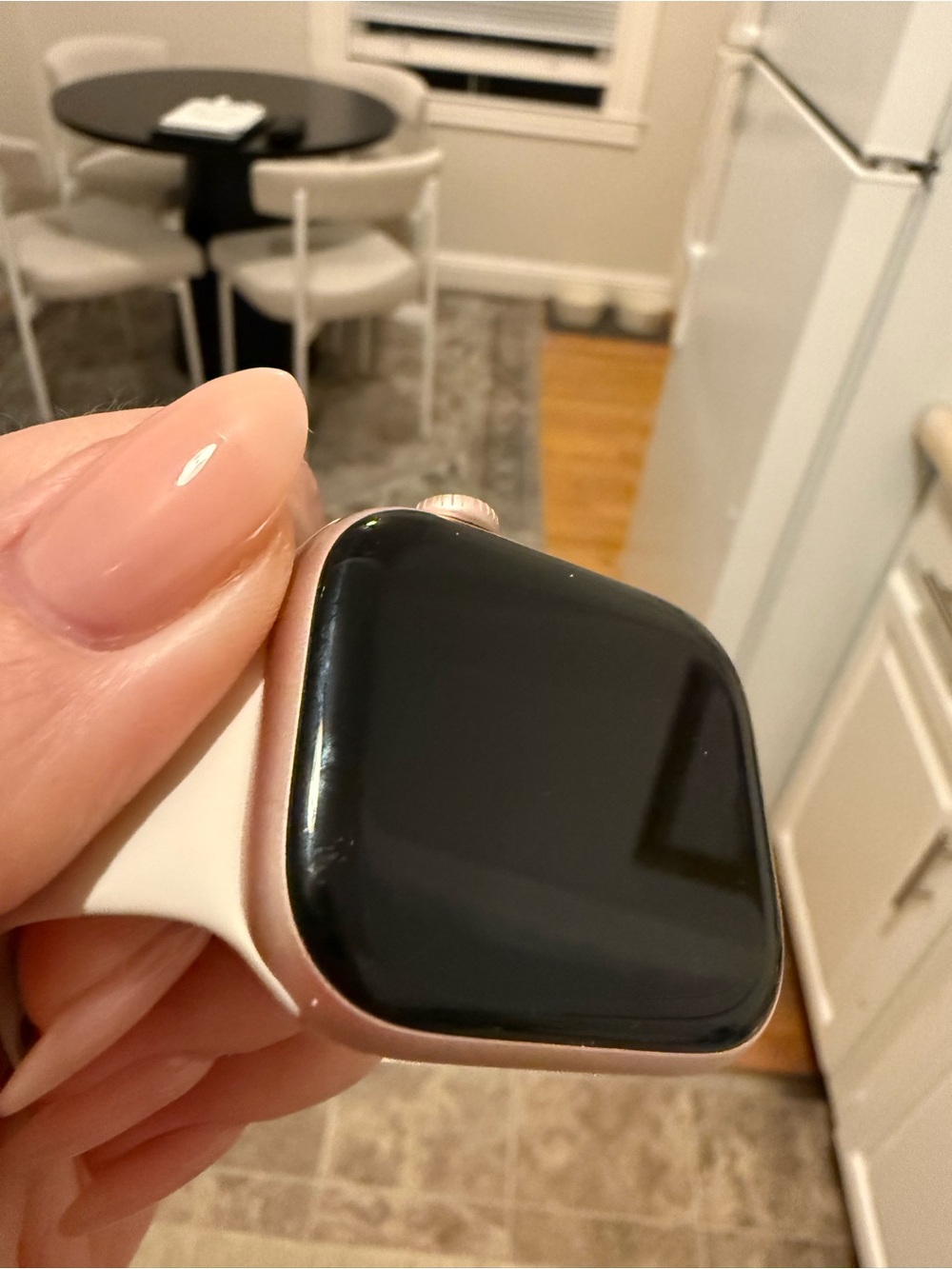 Apple Watch Series 10 - WiFi and cellular - Picture 5 of 7